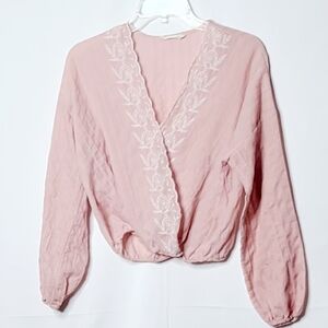 Chloe & Katie cross long sleeve crop fall blouse sz Small